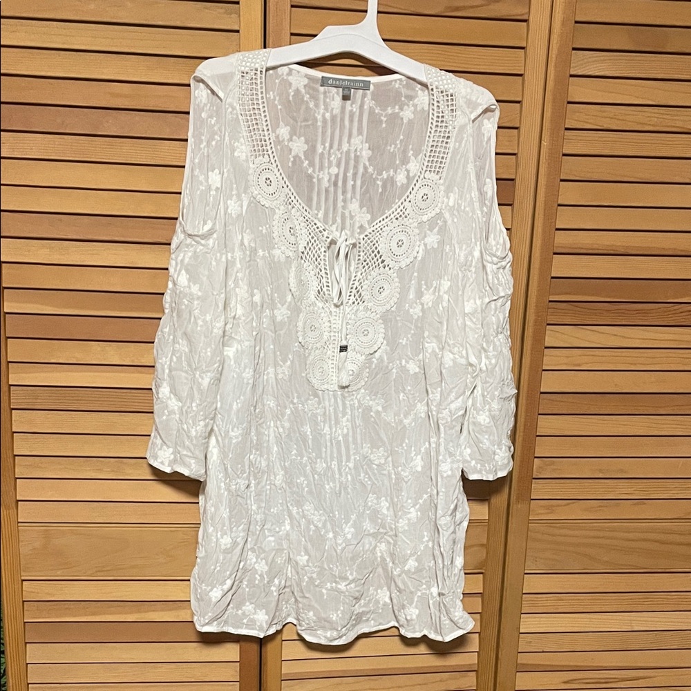 Daniel Rainn White Textured Blouse